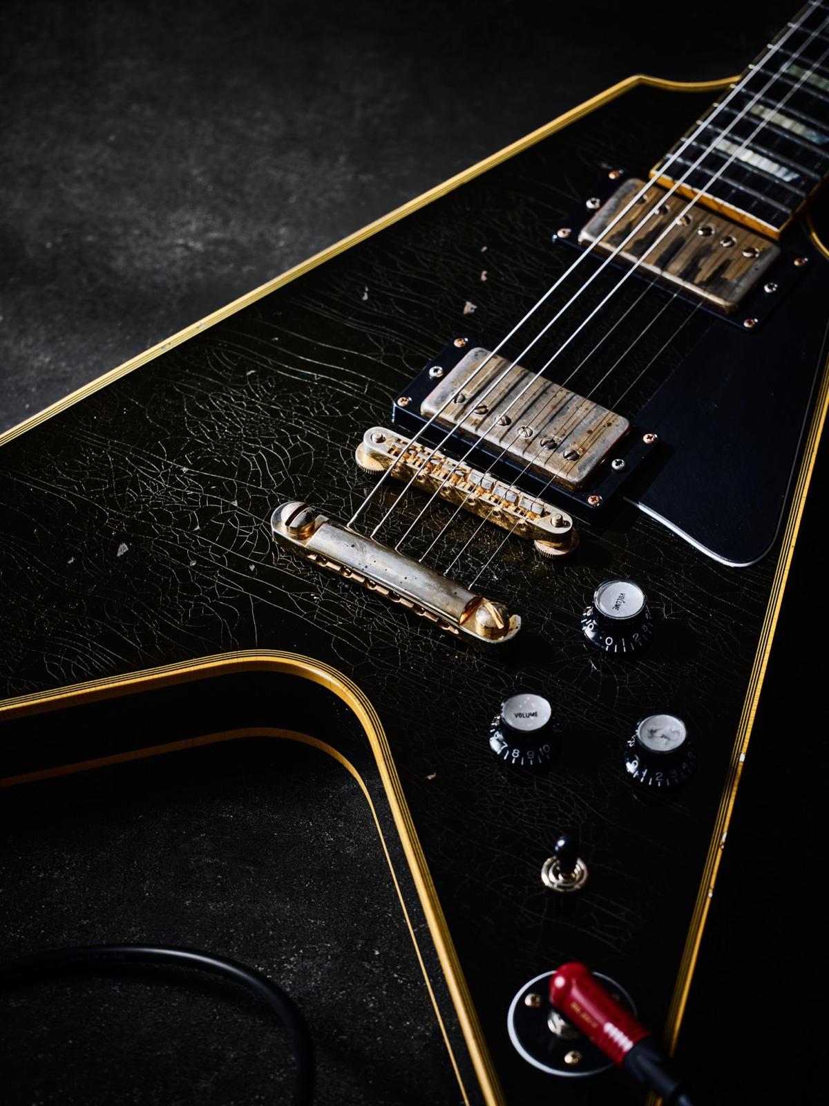 Dir-Tv Guitars